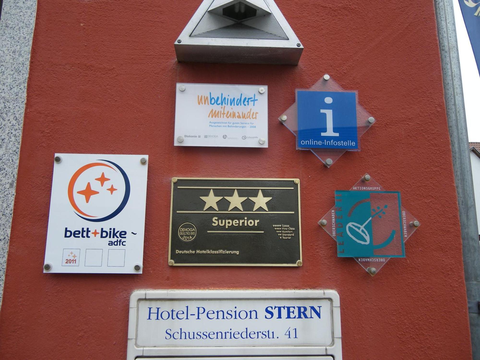 Hotel Pension Stern Bad Buchau Bagian luar foto